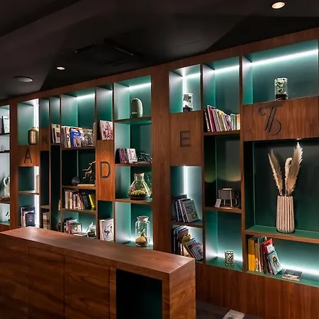 Tandem - Boutique Hotel 4*