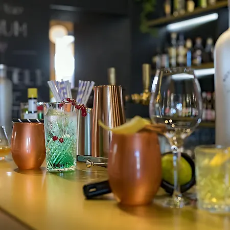 Tandem - Boutique 4*