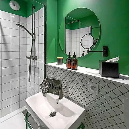 Tandem - Boutique 4*