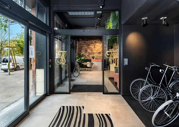 Tandem - Boutique 4*