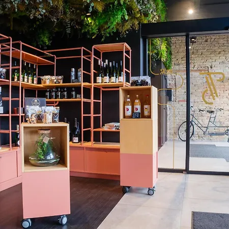 Tandem - Boutique 4*