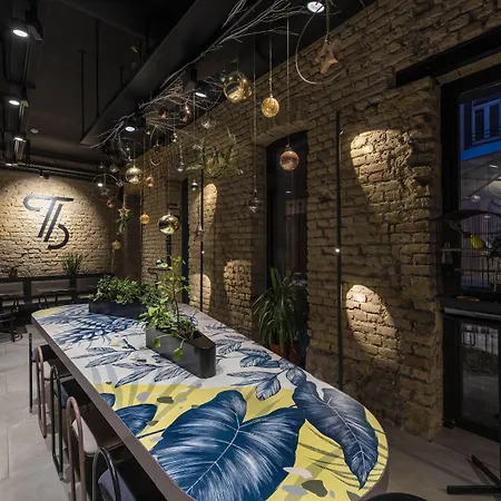 Tandem - Boutique ホテル 4*