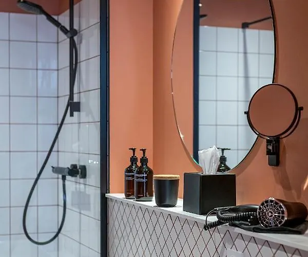 Tandem - Boutique 4*