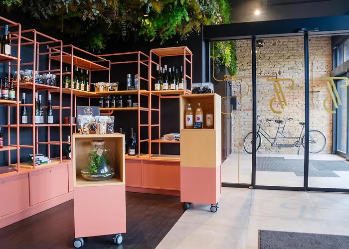 Tandem - Boutique 4*